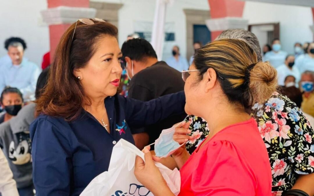 DIF entregó lentes gratuitos, con “Sí por mi Salud Visual”, a personas vulnerables de Pozos