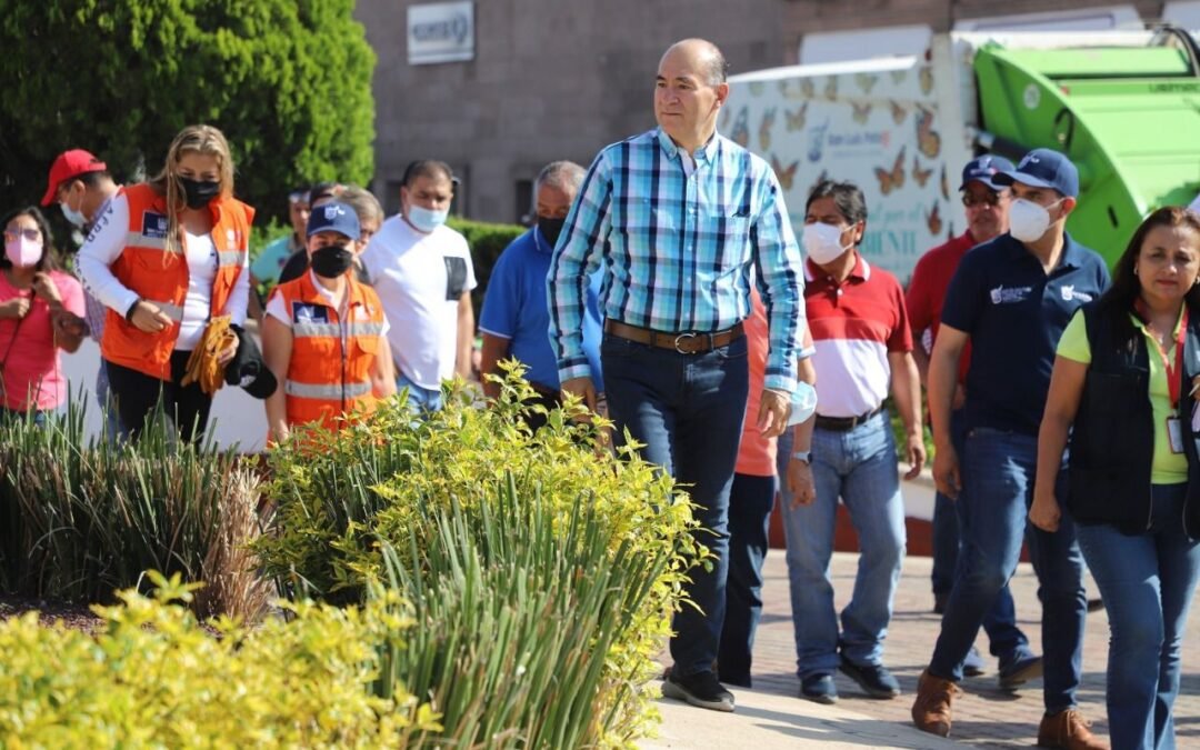 Alcalde Enrique Galindo anuncia el rescate de la calle Hidalgo, en el Centro Histórico