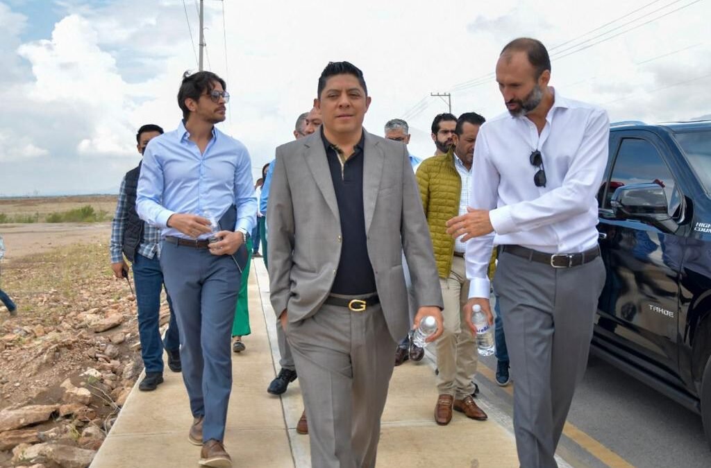 ANUNCIAN NUEVA CARRETERA VILLA DE REYES-VILLA DE ARRIAGA