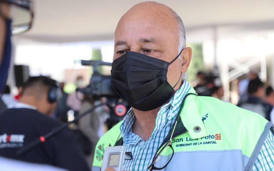 Recursos aplicados en Vialidades PotoSÍnas están distribuidos de manera equitativa en la ciudad: regidor Arturo Ramos