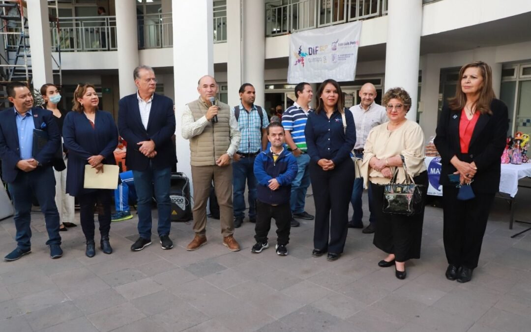 Con temática de Día de Muertos, se realizó el «Mercadito Inclusivo, Contigo SÍ» del DIF Municipal