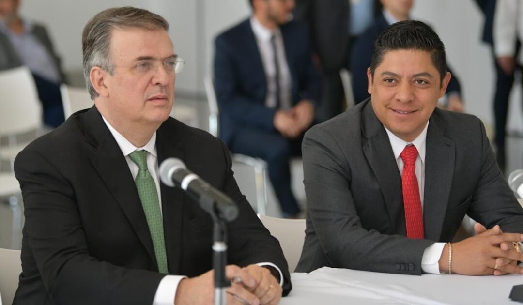 GOBERNADOR RICARDO GALLARDO Y CANCILLER MARCELO EBRARD REALIZAN RECORRIDO EN PLANTA BMW