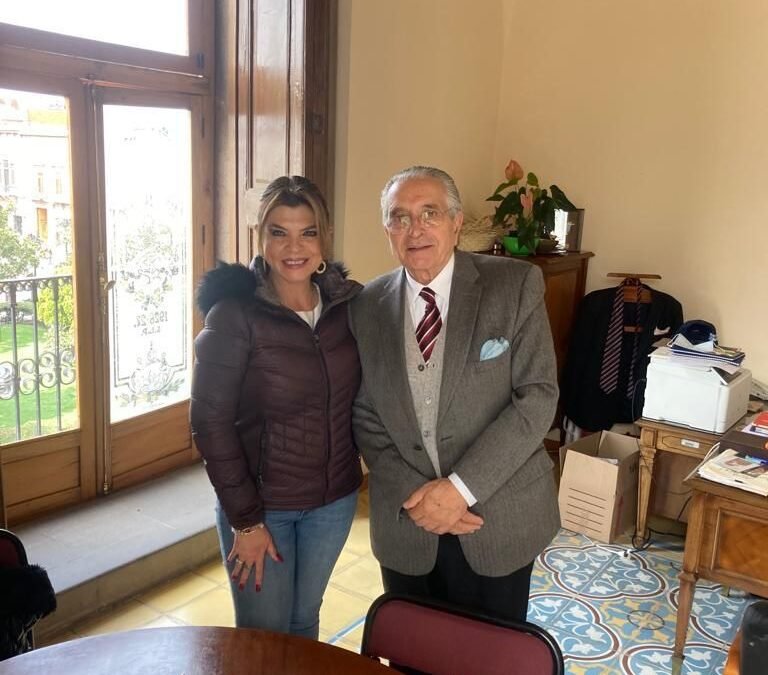 Regidora Ángeles Hermosillo impulsa autores potosinos para fomento de cultura