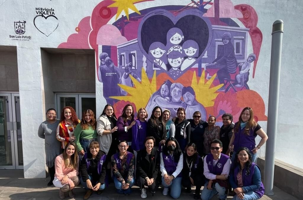 Instancia de las Mujeres concluye 16 días de activismo con inauguración de mural