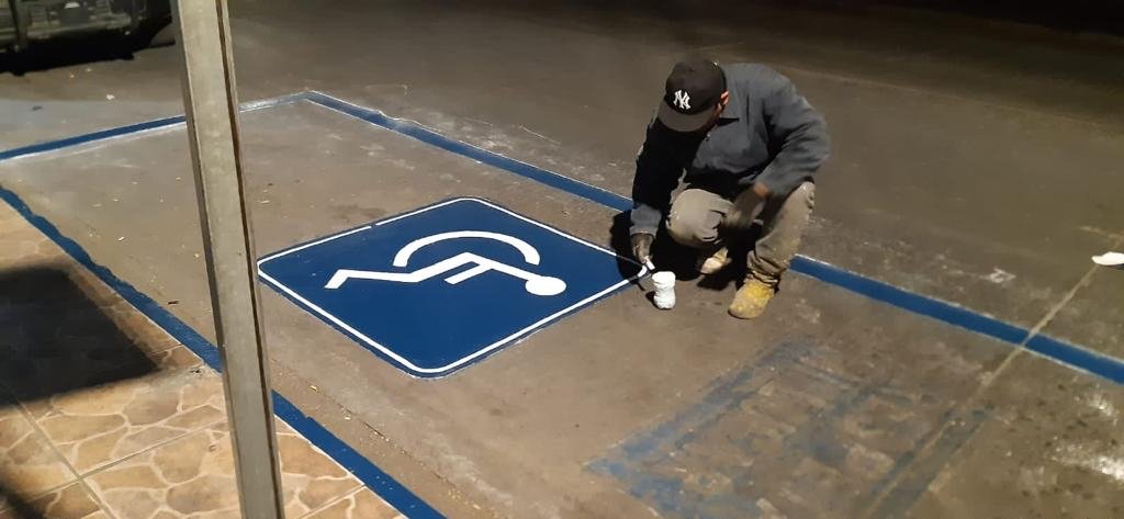 Policía Vial emprende acciones de ordenamiento vial en Mercado República