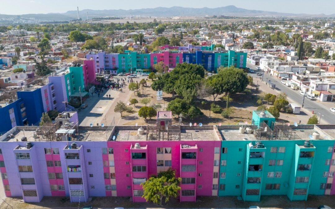 Alcalde Enrique Galindo cambia el rostro de la colonia Fovissste, con regeneración vial y pintura en unidades habitacionales