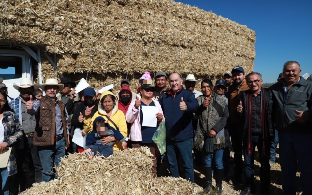 Alcalde Enrique Galindo mantiene la atención a las comunidades rurales