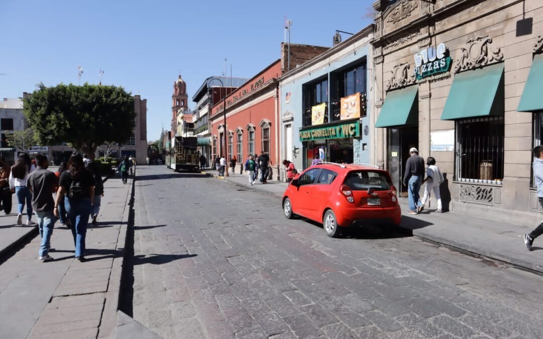 Interapas intervendrá tramo colapsado a un costado de la Plaza del Carmen