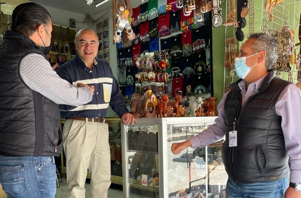 Con acciones estratégicas de ordenamiento comercial en el Centro Histórico de SLP