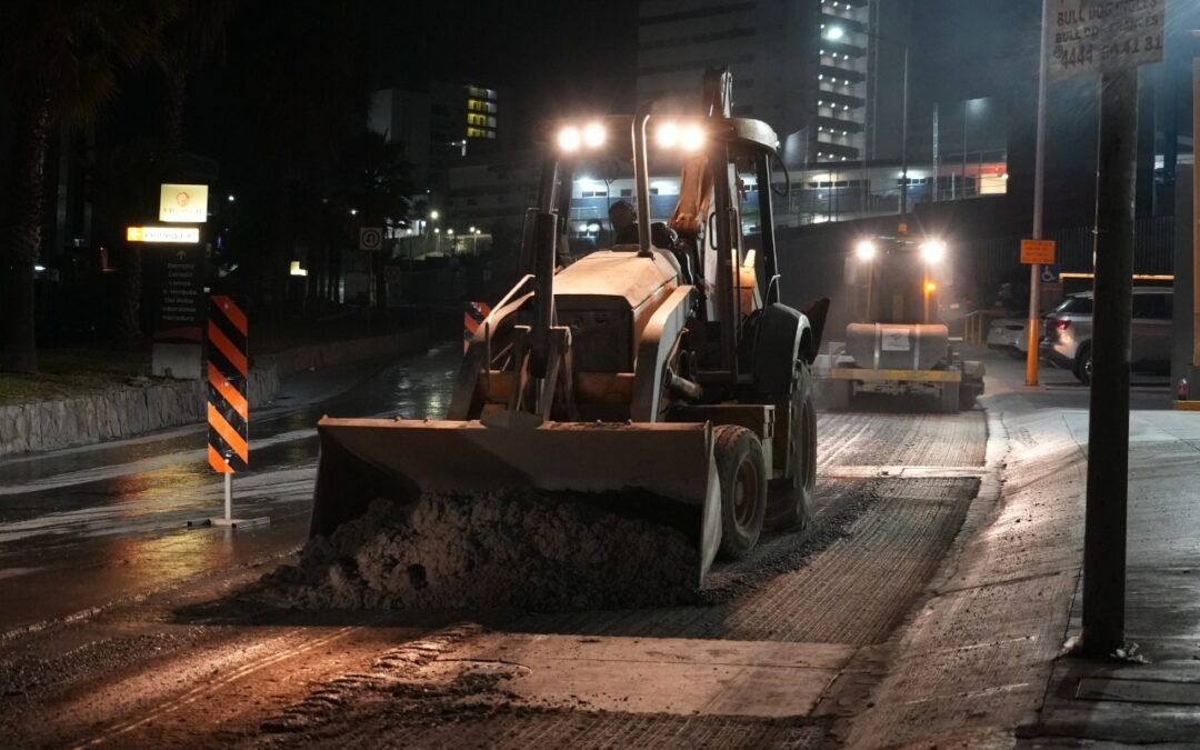 Rehabilitación de avenida Chapultepec, con el programa Vialidades PotoSÍnas