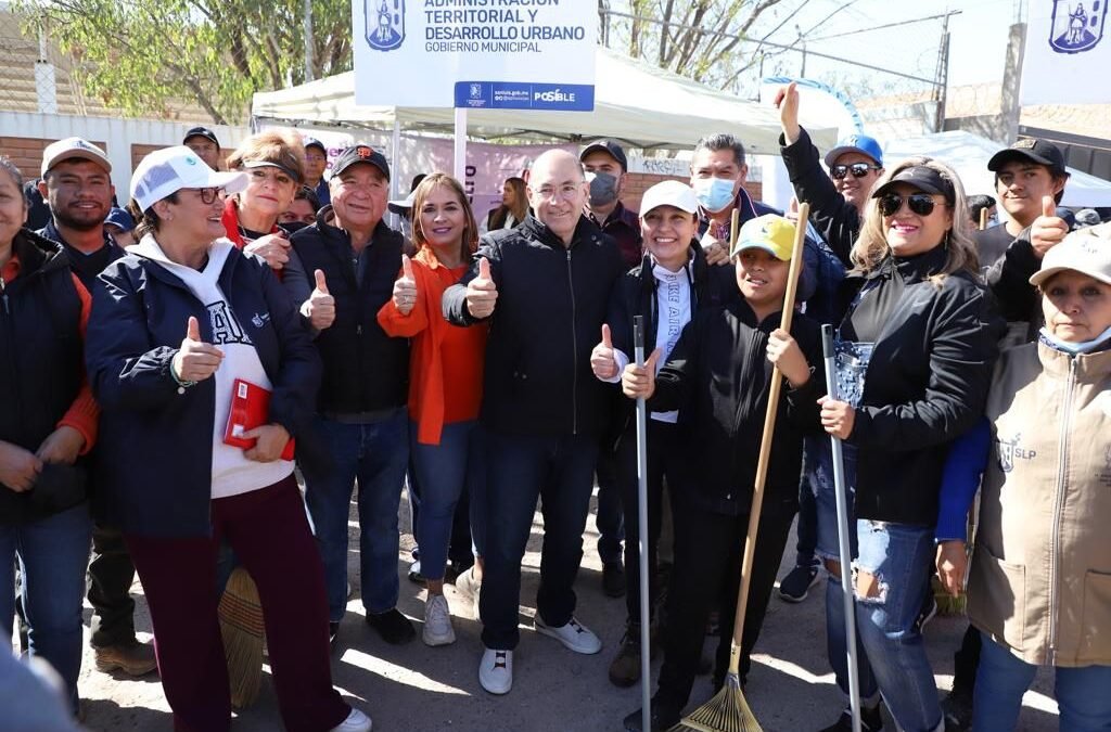 En el Domingo de Pilas, se compromete a iniciar obras integrales de rehabilitación en la colonia Las Flores