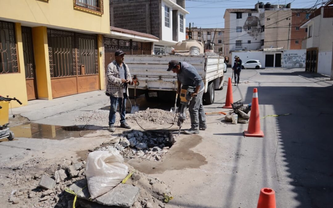 VECINOS DE LA COLONIA NUEVO PASEO RECIBEN RESPUESTA INMEDIATA A SOLICITUDES EN “DOMINGO DE PILAS”
