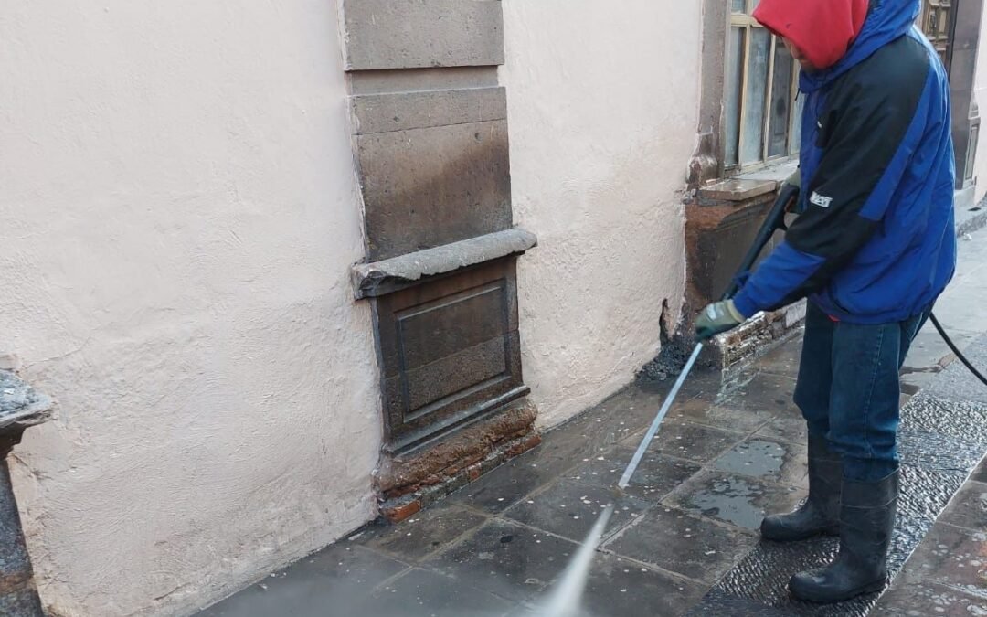 Gobierno de la Capital refuerza acciones de limpieza, ordenamiento y embellecimiento del Centro Histórico