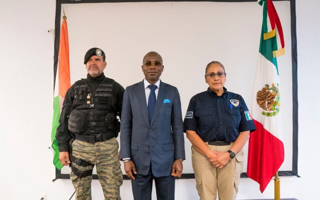 Embajador de Costa de Marfil visita el Instituto de Profesionalización Policial de la SSPC de la Capital