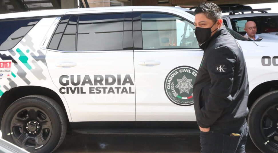 GALLARDO COMPRA PATRULLAS EN DOS MILLONES CADA UNA
