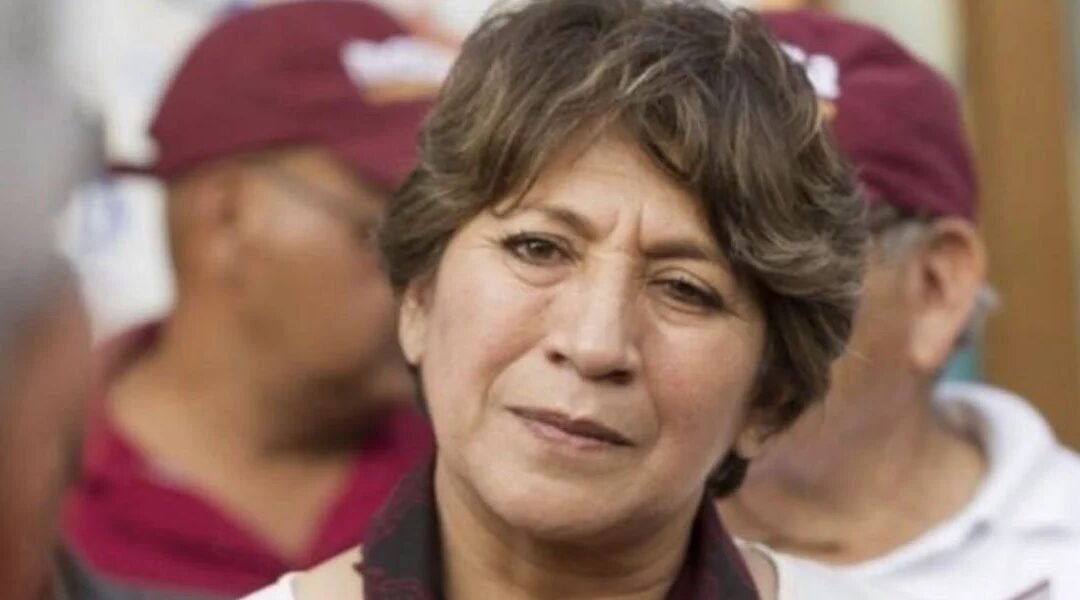 DAN FELPA A DELFINA GÓMEZ