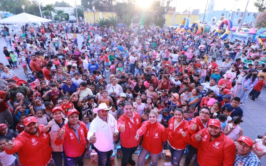 Ayuntamiento de la Capital llena de alegría a la niñez de La Pila en una gran celebración