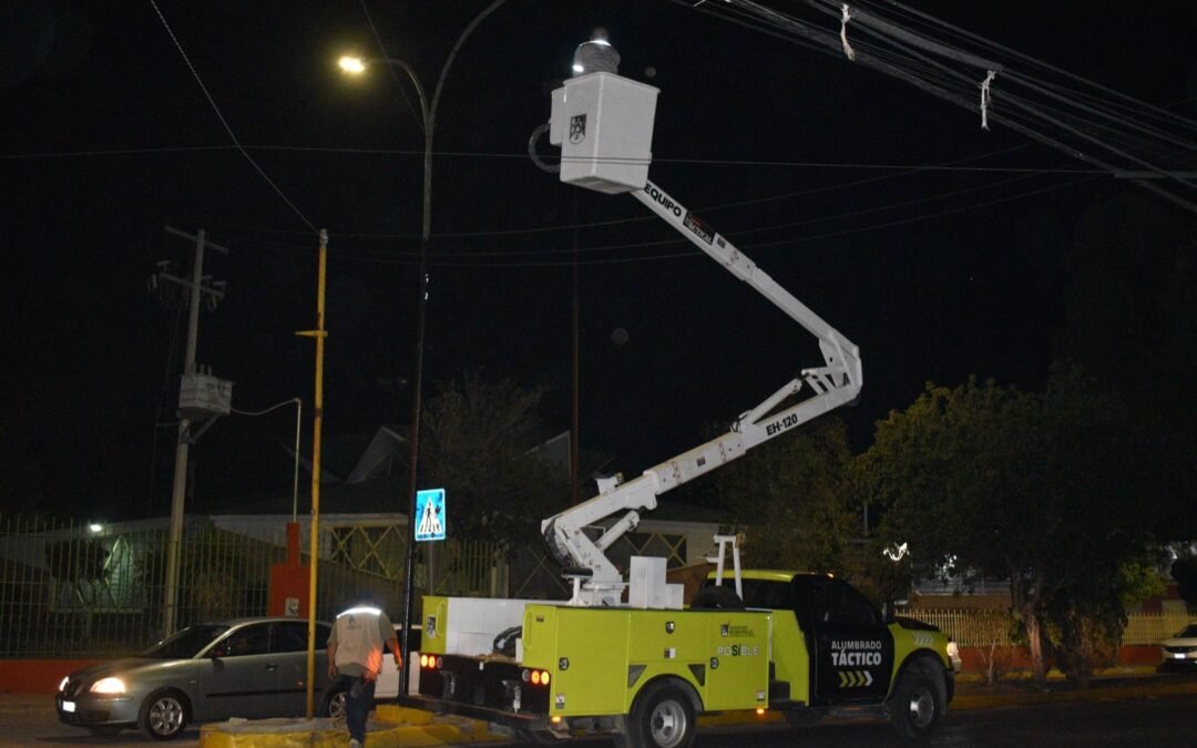 Gobierno de la Capital lleva el programa Alumbrado Táctico a más de 24 colonias en solo una semana