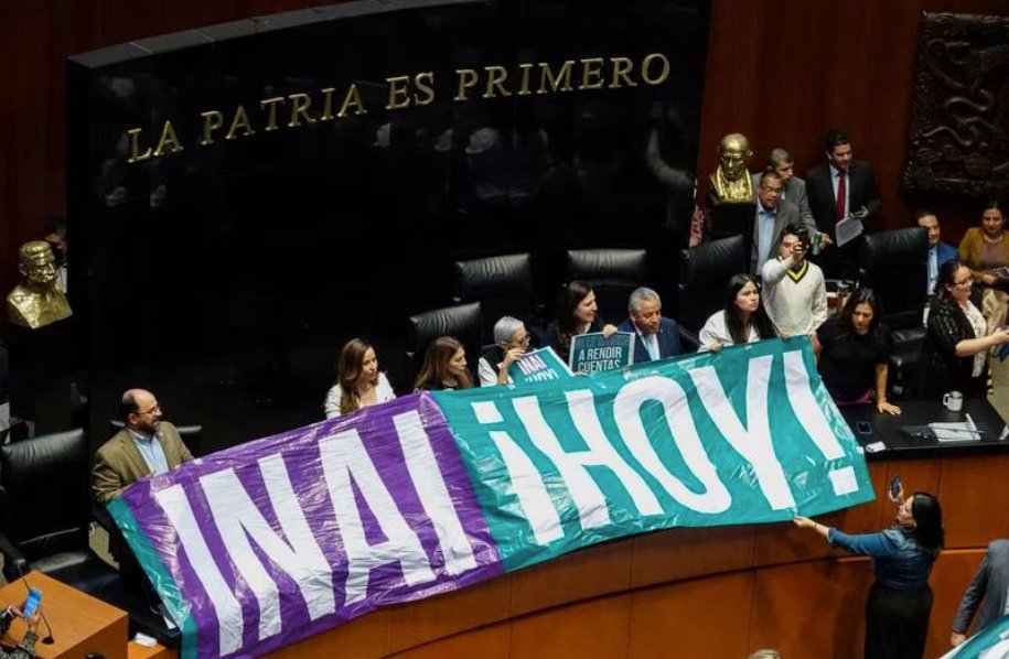 RESISTEN INSTITUCIONES AUTORISTARISMO MORENISTA