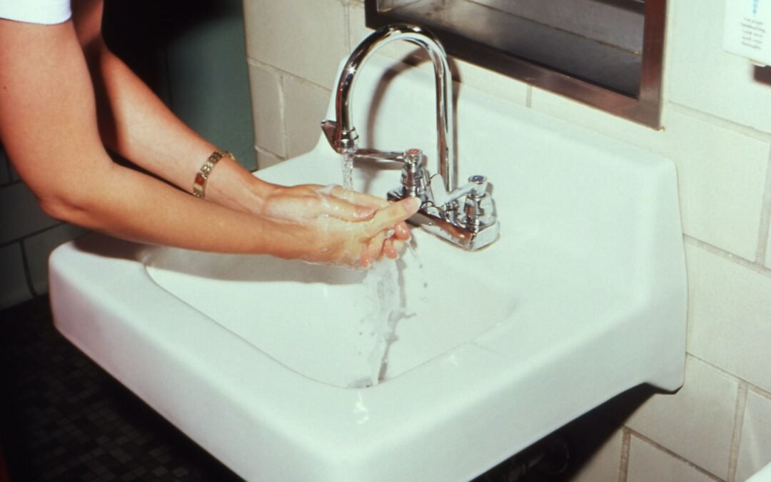 EMITE INTERAPAS, CONSEJOS PRÁCTICOS PARA AHORAR AGUA