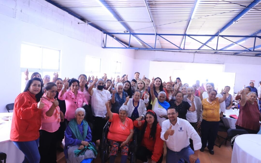 DIF Municipal y Delegación La Pila celebran el Día de las Madres con gran convivencia y regalos para las mujeres de la tercera edad