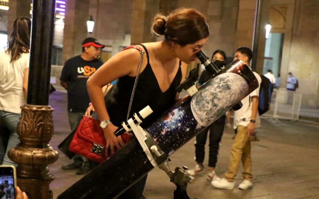 Con gran éxito concluyó la segunda noche astronómica en Palacio Municipal