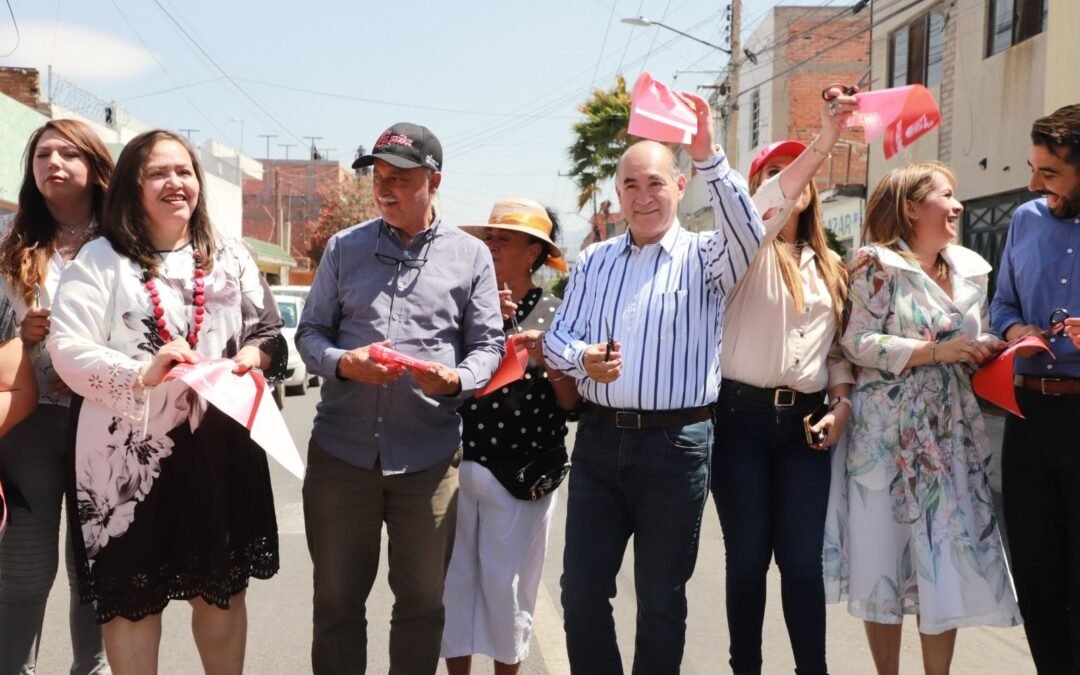 La Capital del Sí le da un nuevo rostro a SLP; Alcalde Enrique Galindo entrega la calle Roque Estrada