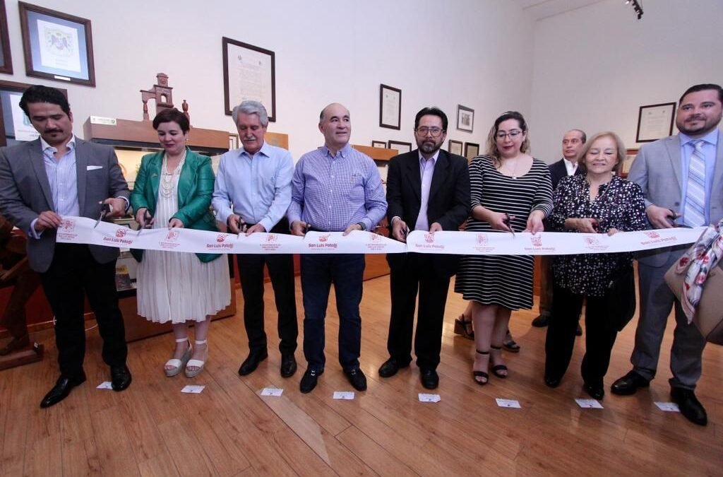 Palacio Municipal abre galería dedicada a las 21 Ciudades Hermanas