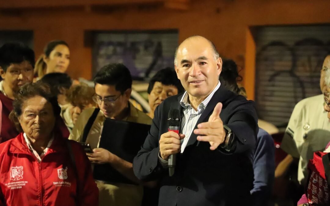 Alcalde Enrique Galindo lleva seguridad y mejor calidad de vida a la colonia San Luis Rey, con nuevo Alumbrado Táctico