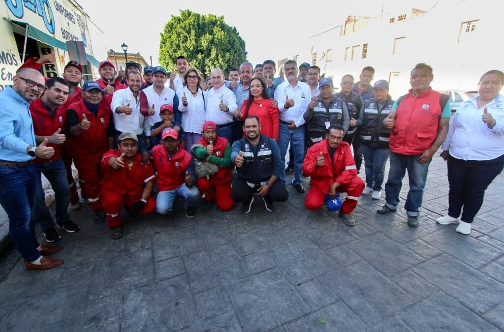 Alcalde Enrique Galindo protegerá los árboles emblemáticos de San Luis Potosí