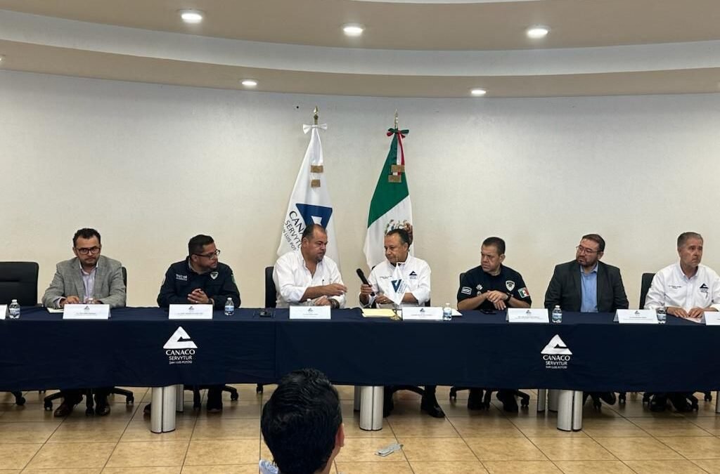 En reunión con empresarios de la Zona Industrial, el Alcalde Enrique Galindo reafirma trabajo coordinado en ese sector