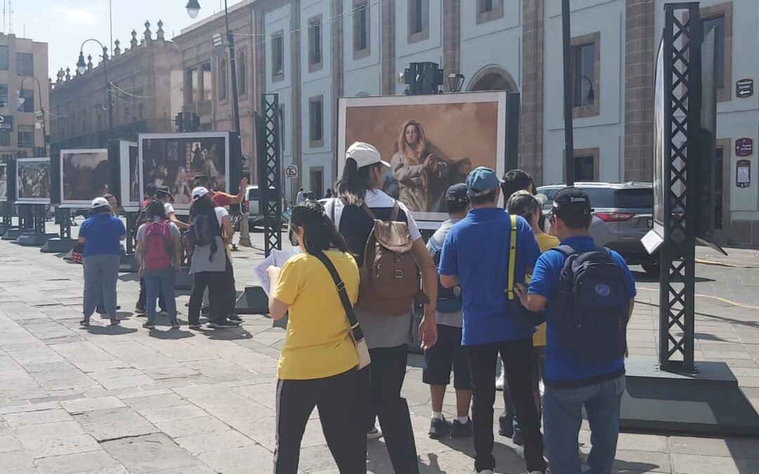 Chicas y chicos de la Asociación Intégrame Down iniciaron con los recorridos y taller de El Museo del Prado en San Luis