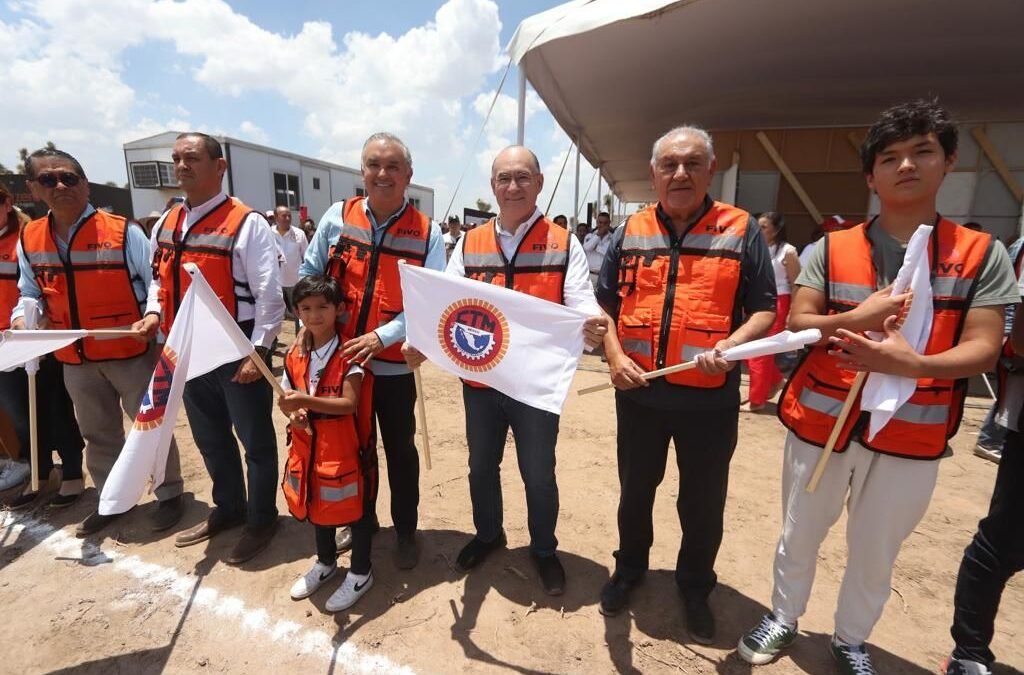 Todo el apoyo a la creación de vivienda popular que realiza la CTM: Alcalde Enrique Galindo