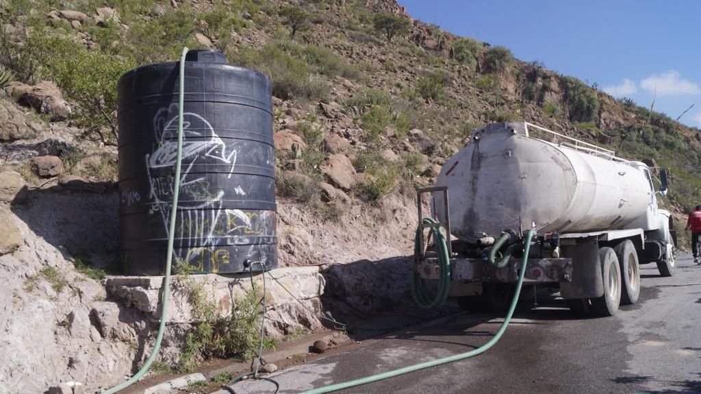 En una semana, Gobierno de la Capital entregó más de 11 millones de litros de agua a familias potosinas