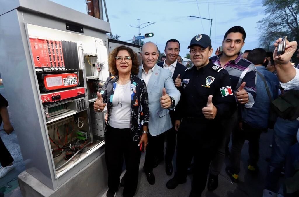 La Capital del Sí estrena Nuevos Semáforos Inteligentes, que revolucionan la movilidad de la ciudad; Enrique Galindo realiza el encendido inaugural
