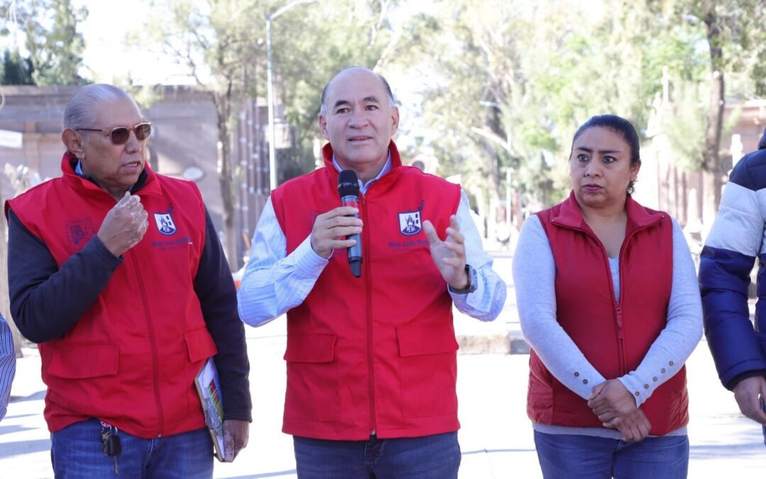 El Día de Talacha del Gobierno de la Capital llega al Cementerio del Saucito; se alista para la celebración del Día de Muertos