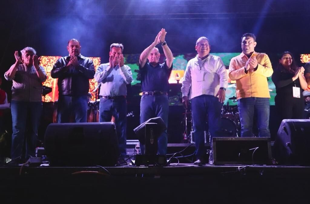 Colorido, fiesta y sano esparcimiento en el arranque de la Feria Tradicional de Villa de Pozos