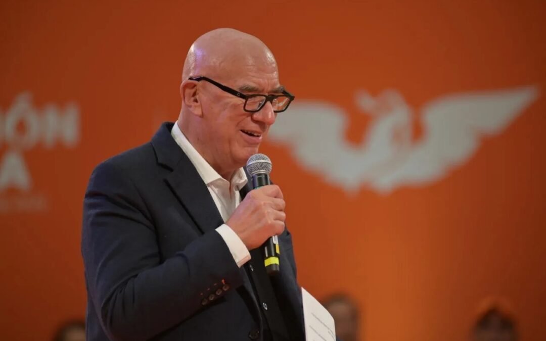 EN DEBACLE, DANTE DELGADO “SE POSTULA” POR MOVIMIENTO CIUDADANO