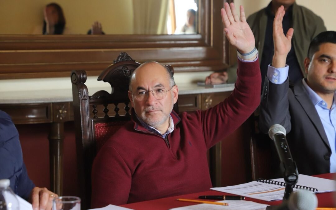 Aprueba el Cabildo de la Capital importantes acciones en favor del Centro Histórico y de apoyo al campo de SLP