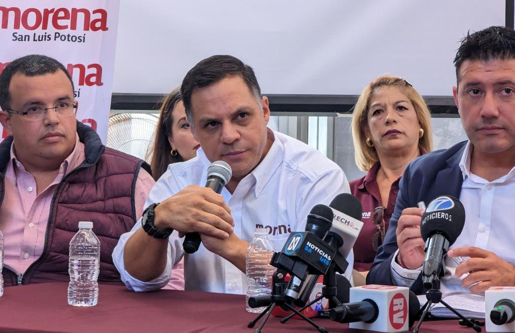 Juan Carlos Velázquez suma a diversas fuerzas políticas, pero más a ciudadanos