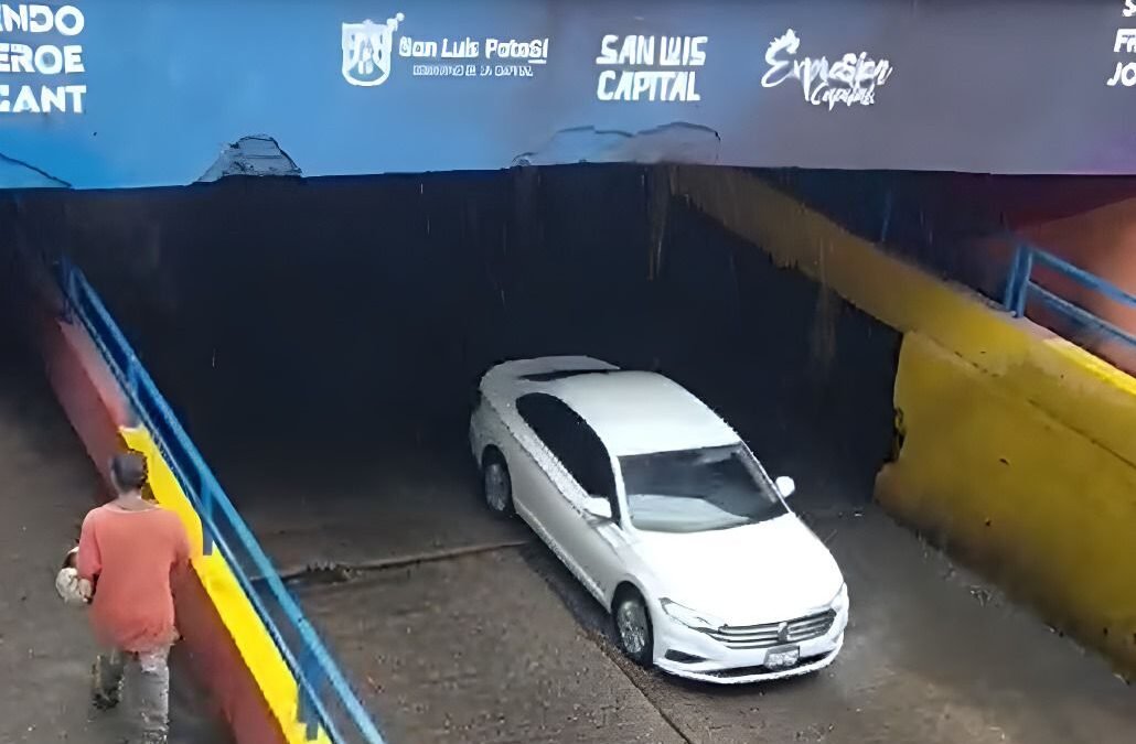Debido a las lluvias en la ciudad Capital, el Nuevo Interapas mantiene supervisión de puentes y pasos a desnivel