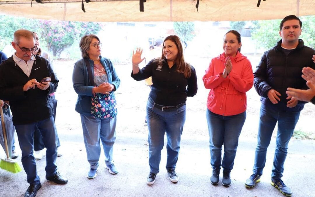Ni la lluvia detiene los beneficios a los espacios públicos que hace el Gobierno de la Capital en el Domingo de Pilas