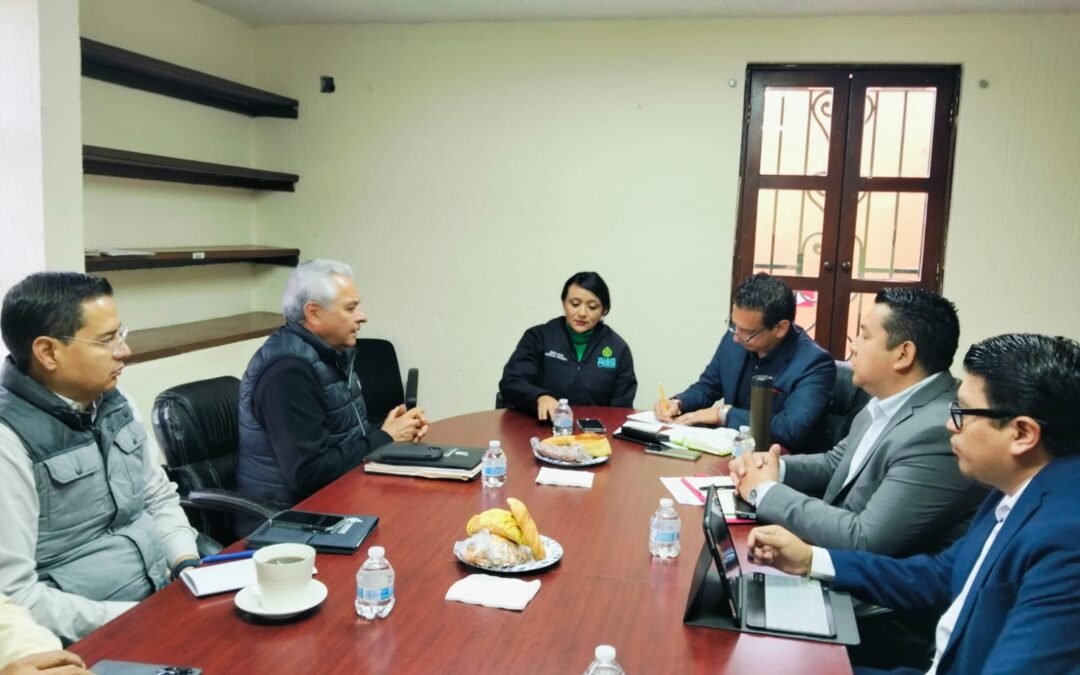 Atiende Interapas en Villa de Pozos solicitudes de servicios de agua de habitantes del nuevo municipio