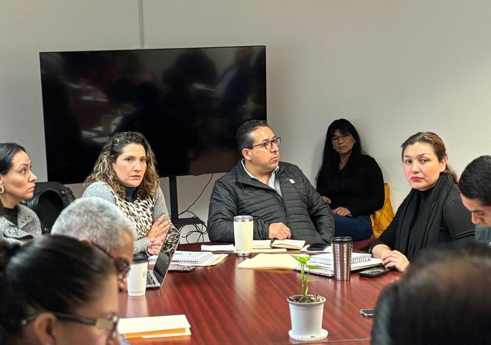 Gobierno de la Capital afina los detalles para el Refrendo 2025, con el fin de facilitar la regularización de negocios