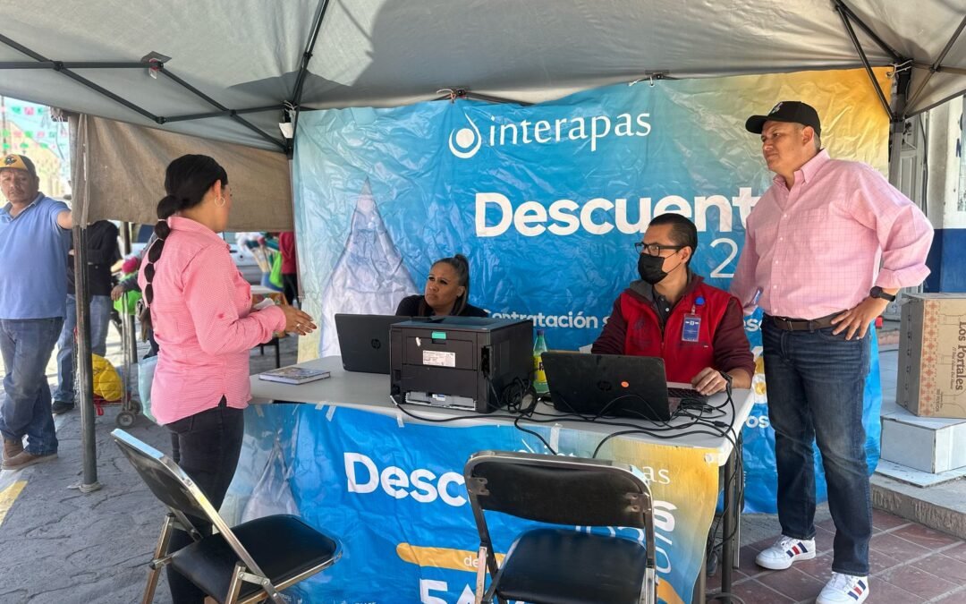 Interapas lleva el programa “Acaba tu deuda de una vez” a colonias de la zona metropolitana.