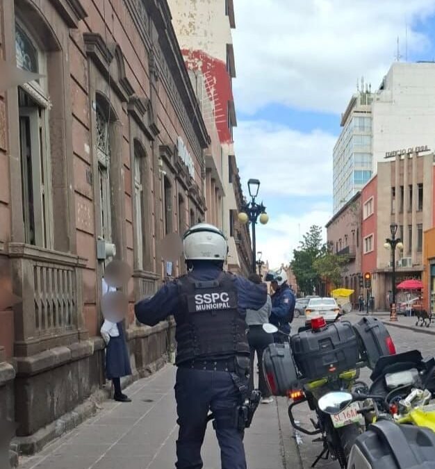 Oficiales de la SSPC de la Capital frustran intento de robo en boutique del Centro Histórico