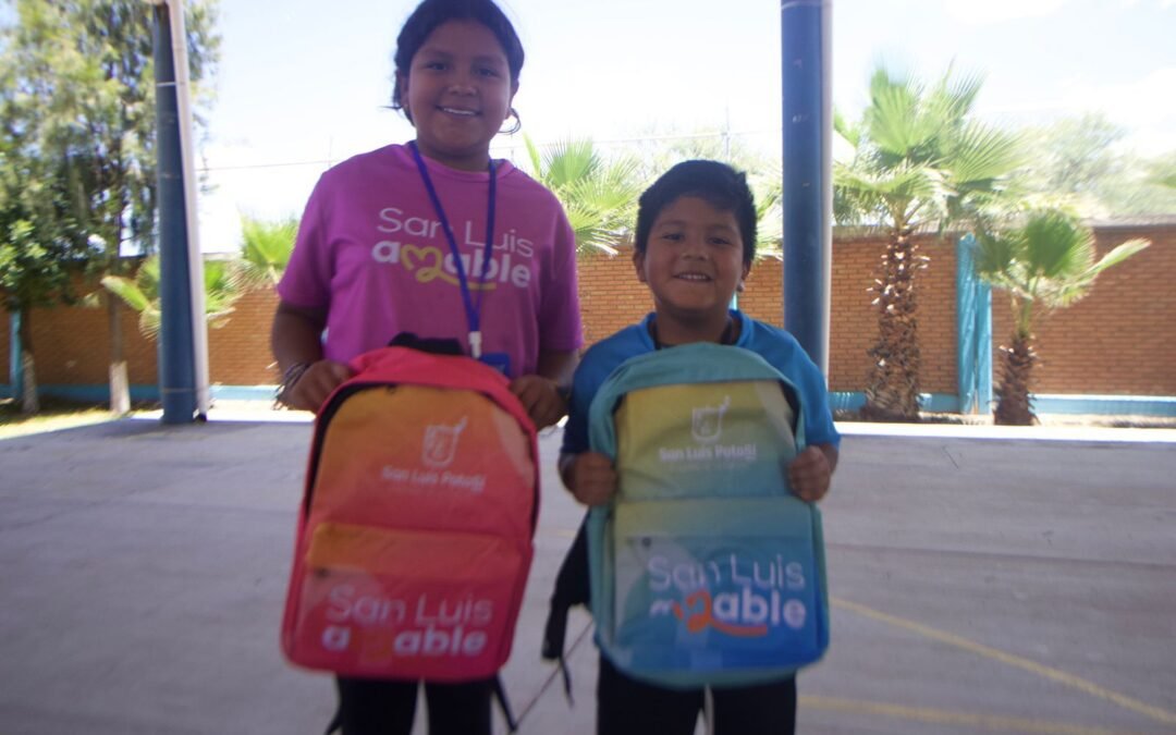 “Te Cambio la Mochila” llega a la Delegación La Pila para fortalecer la educación de la niñez de la Capital