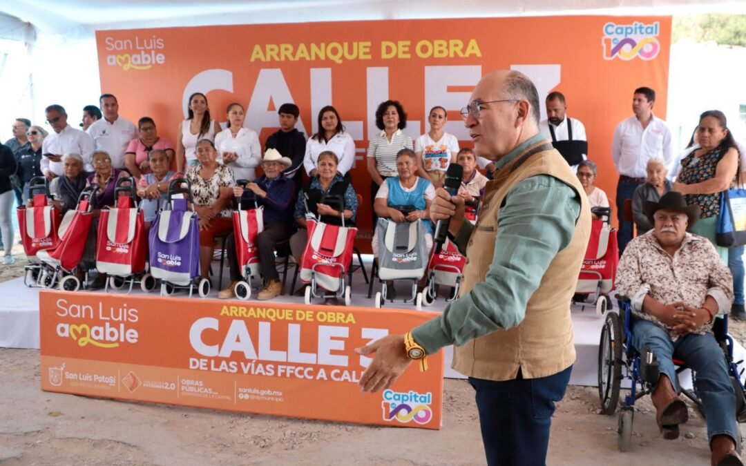 Alcalde Galindo inicia rehabilitación vial en la Delegación La Pila