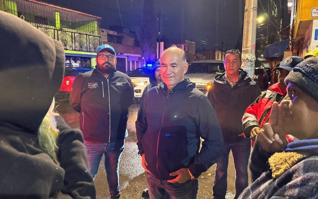 Alcalde Enrique Galindo Ceballos realiza inspección nocturna por lluvias en la Capital