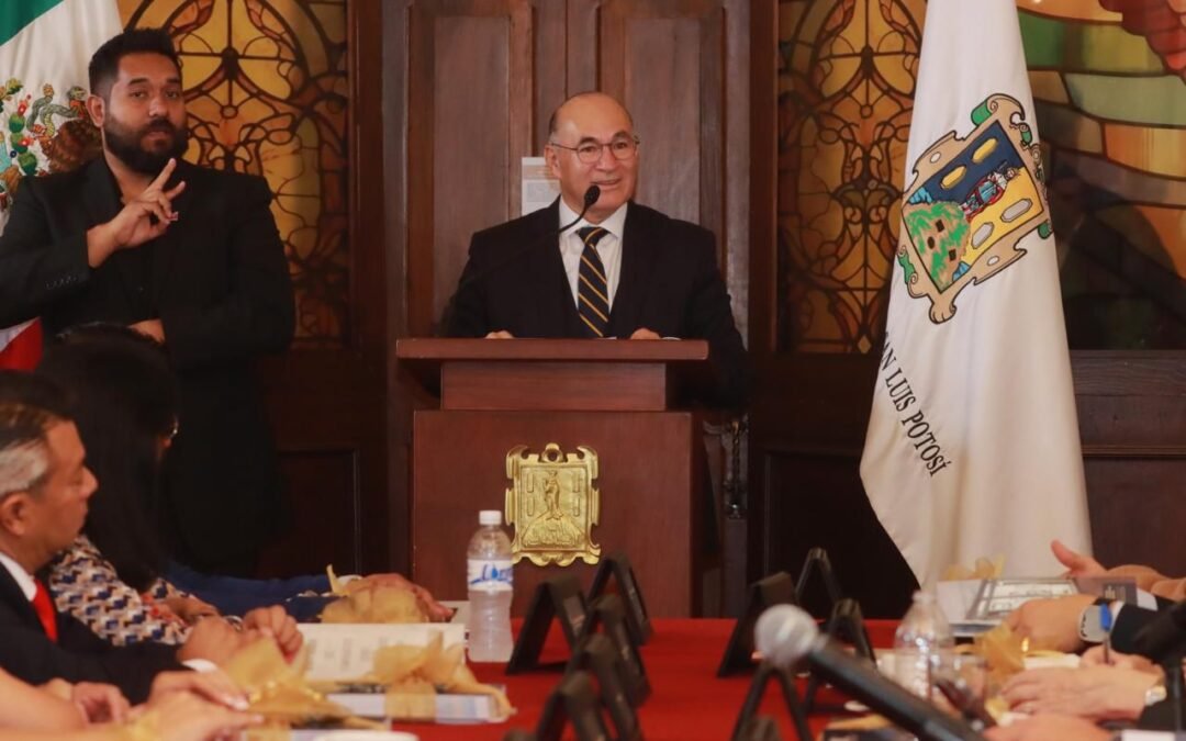 “El San Luis Amable se escribe con amor y compromiso”: Enrique Galindo entrega su Primer Informe al Cabildo